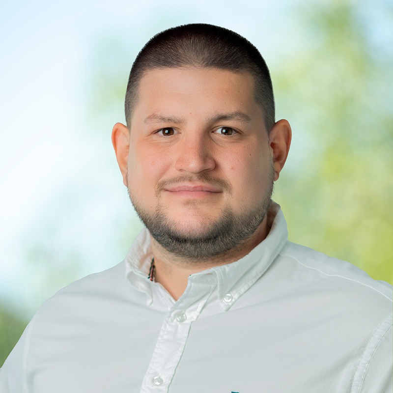 27 DSC_5797 HG Grün Q